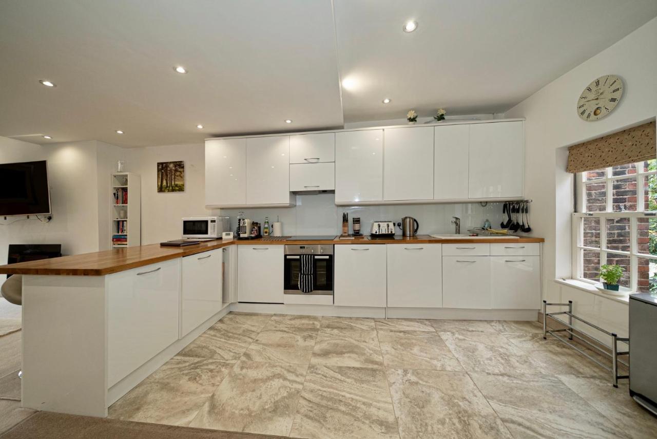 Serviced Apartments Macclesfield Eksteriør bilde